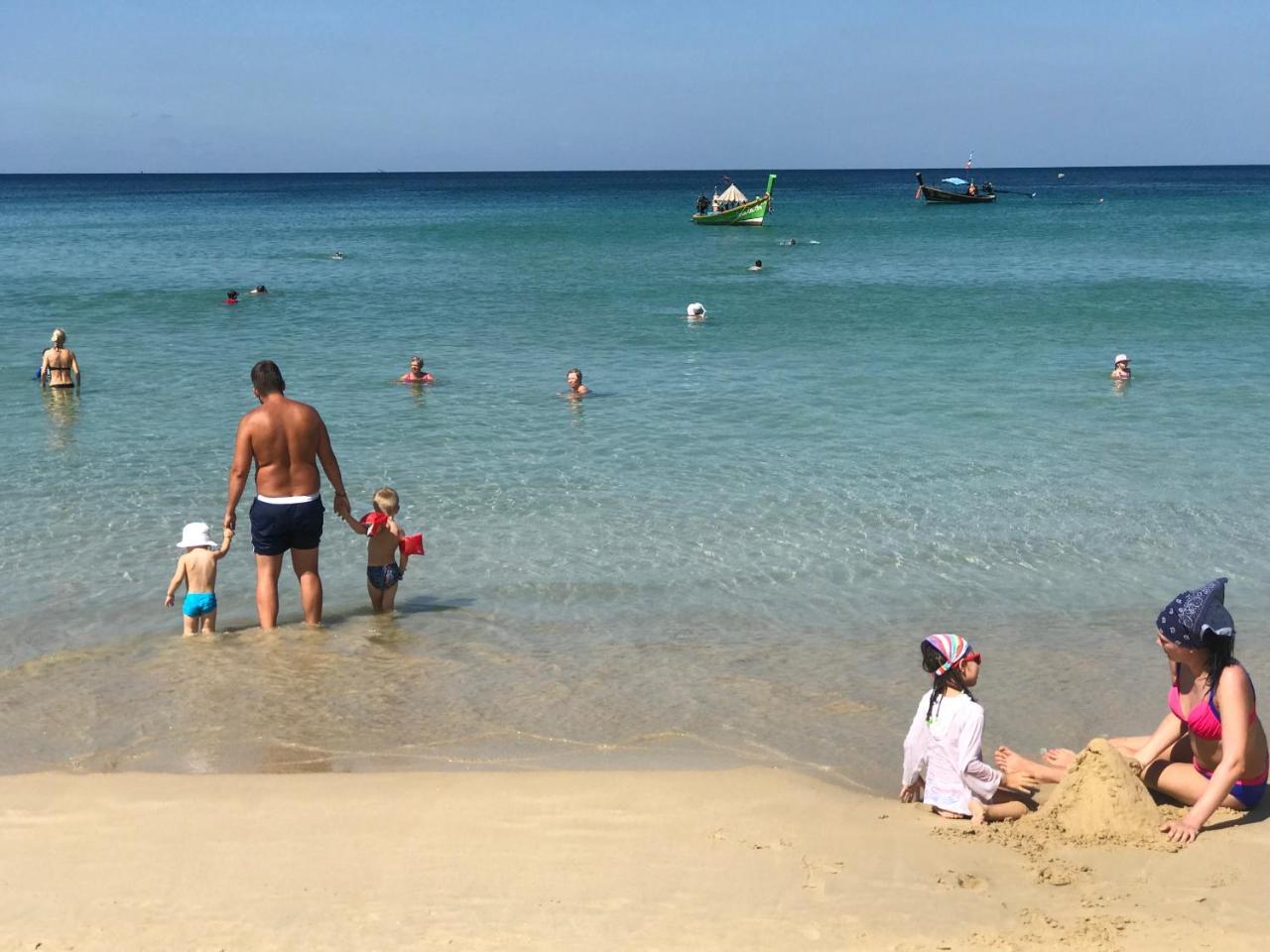 Karon Sino House Otel Dış mekan fotoğraf